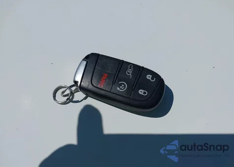 2016 Jeep Grand Cherokee Limited из США, поврежденный, VIN 1C4RJFBG1GC335021